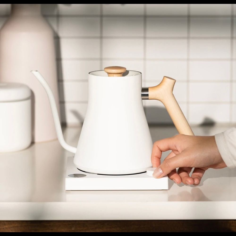 Stagg EKG Electric Kettle - Matte White + Maple